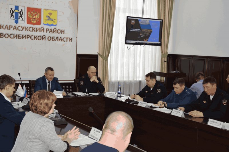 Внеочередная комиссия по безопасности дорожного движения прошла в Администрации Карасукского района